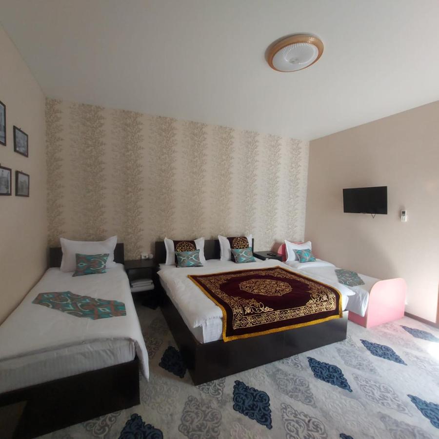 Old Safari Golden Location Guest House Bukhara Exterior foto