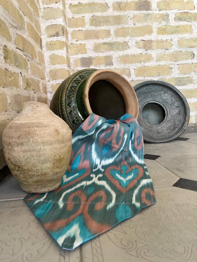 Old Safari Golden Location Guest House Bukhara Exterior foto