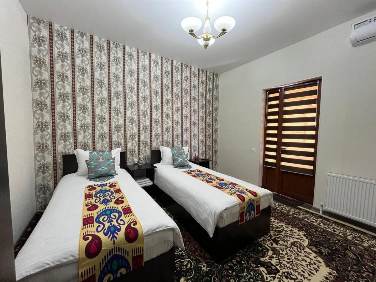 Old Safari Golden Location Guest House Bukhara Exterior foto